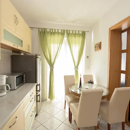 With A Parking Space Brela, Makarska - 16603 아파트 *