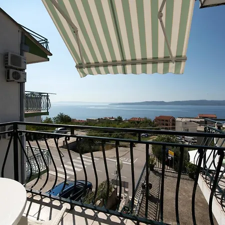 With Parking Space Brela, Makarska - 16603 Brela